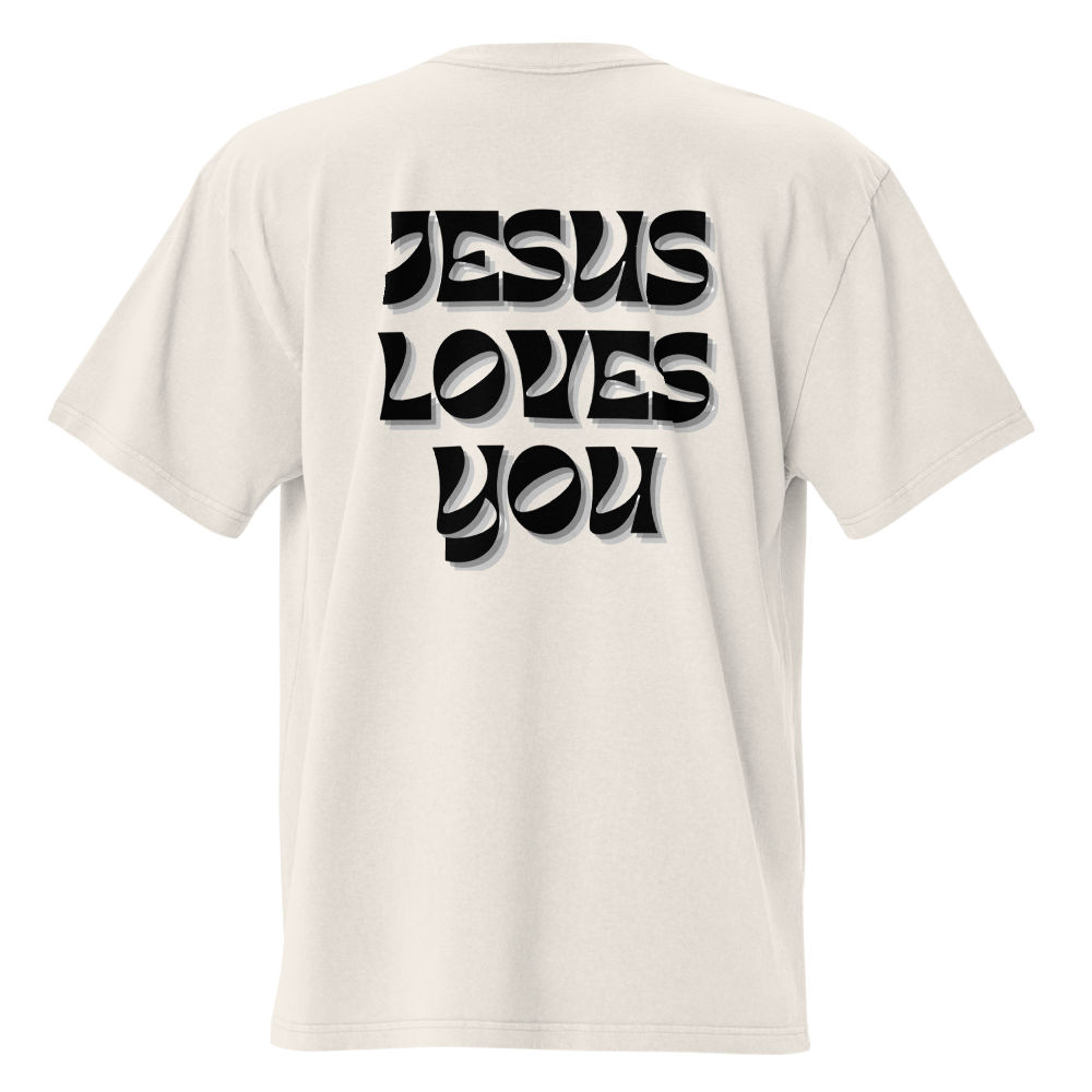 Camiseta V&F Oversize Jesus Loves You