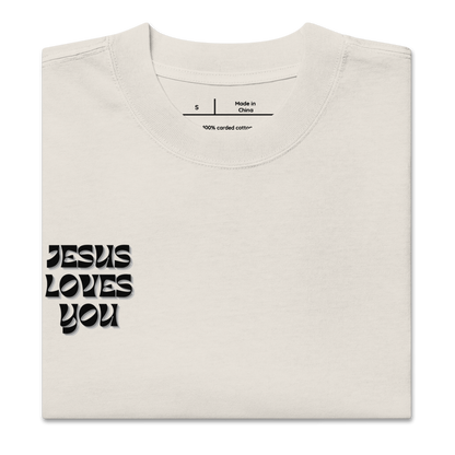 Camiseta V&F Oversize Jesus Loves You