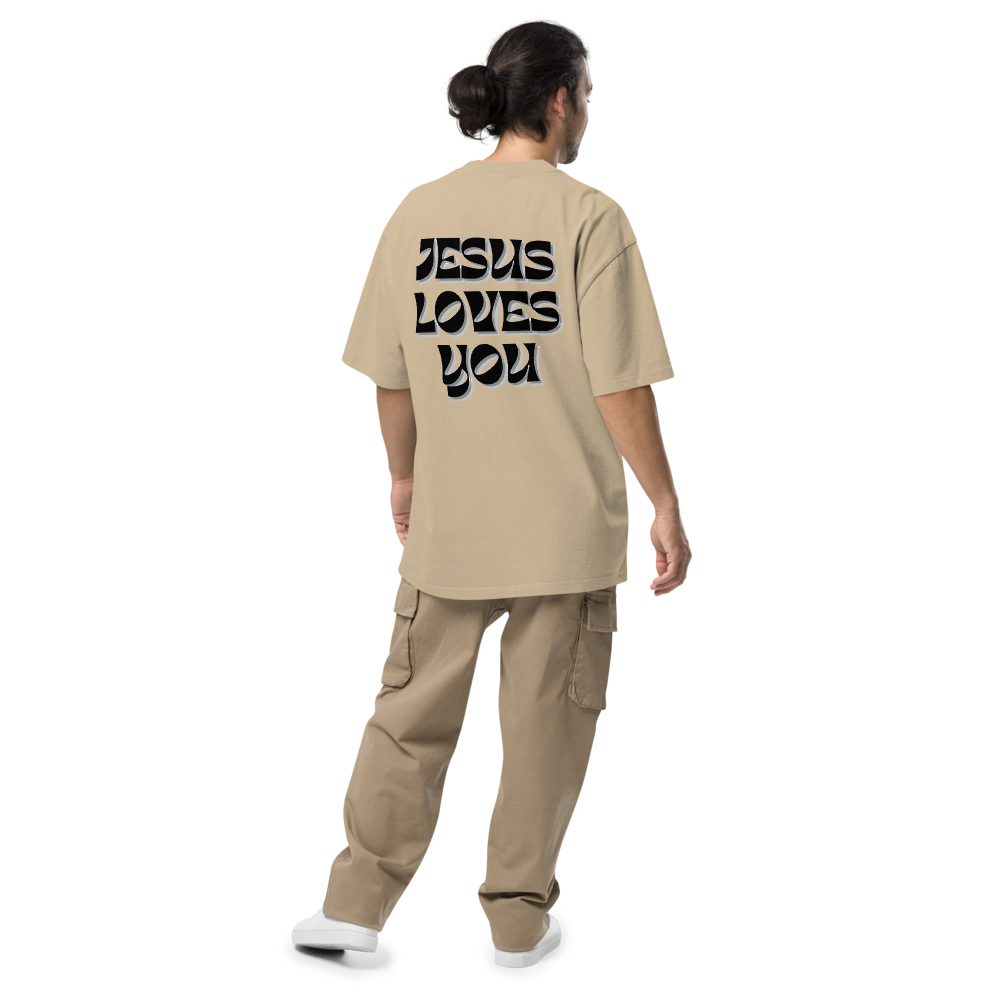 Camiseta V&F Oversize Jesus Loves You